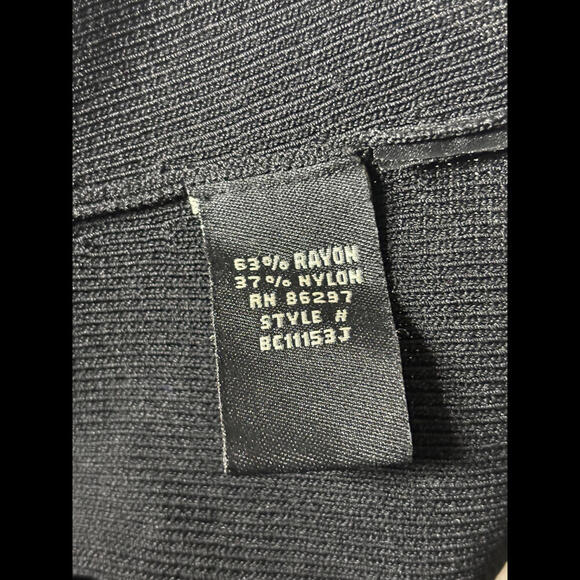 BCBG Max Azria Women's Sz L Black Jersey Knit Cardigan w/ Crochet Pockets (1586) - Picture 6 of 6